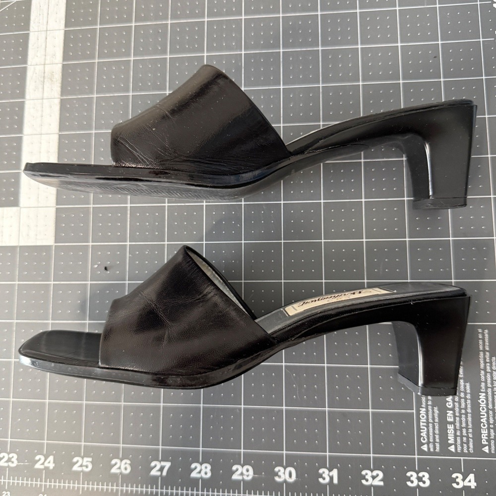 VTG 90s Capsule Black Patent Leather Square Toe Mules Block Heel Womens 6.5 M - Picture 2 of 5